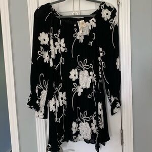 Forgotten Grace tunic